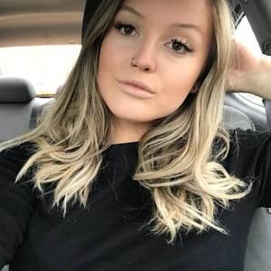 Meet your Posher, Alisha
